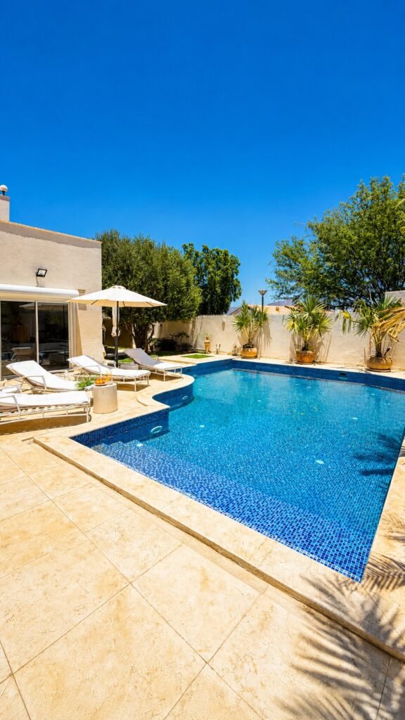 Belle villa au centre d’Eilat — photo
